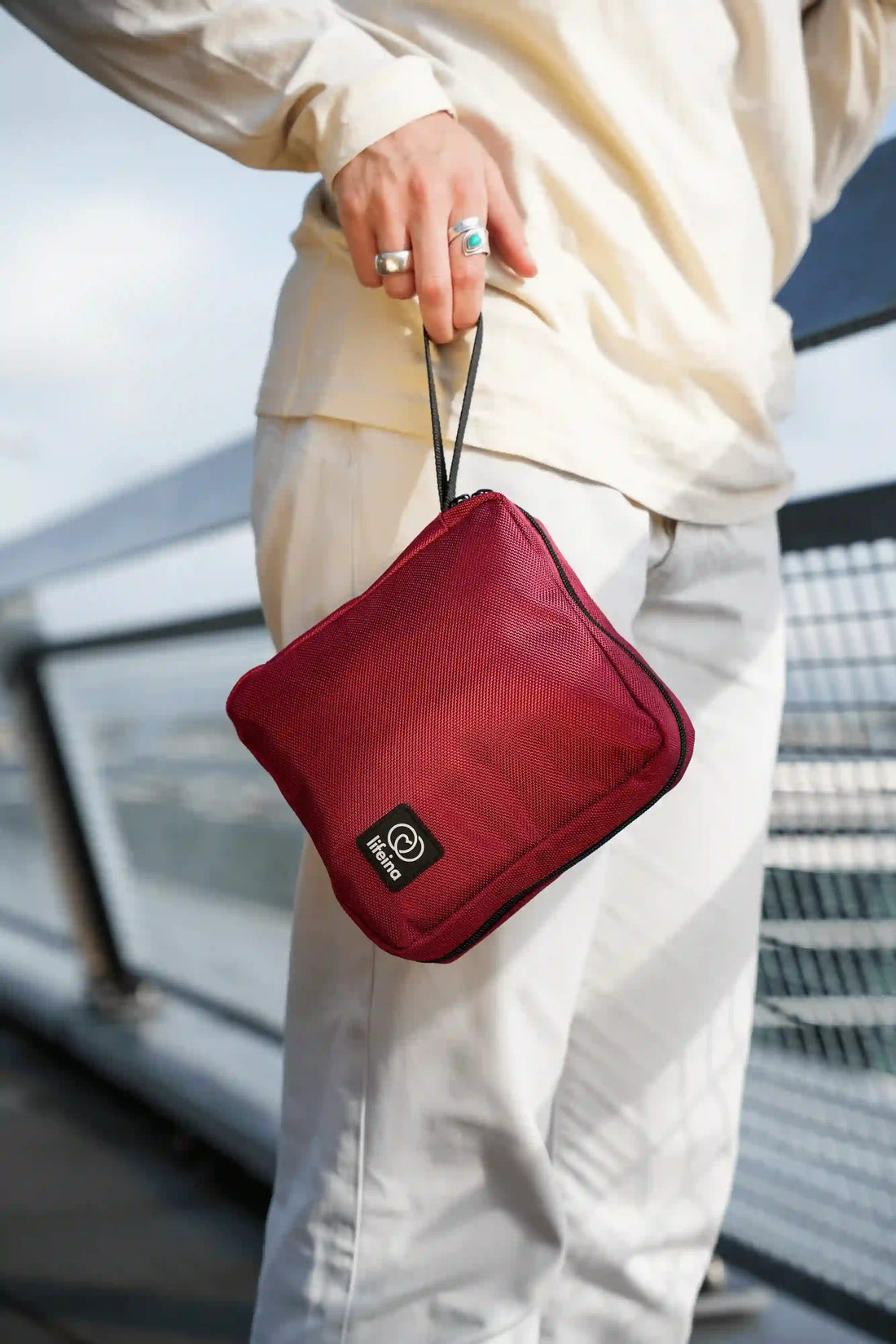 Messtemperatur von Medikamentenkühltaschen 2-8°C und 16-25°C